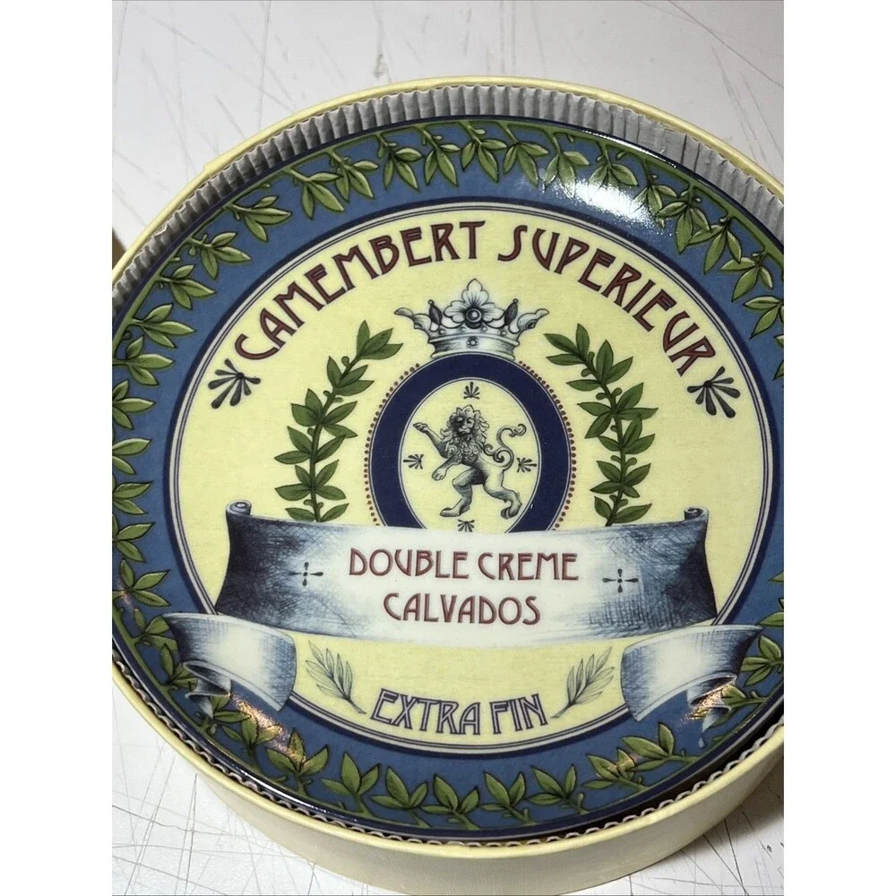 Pottery Barn Vintage Label Cheese Snack 7in Plates Bee Cow 5 Star Set 4
